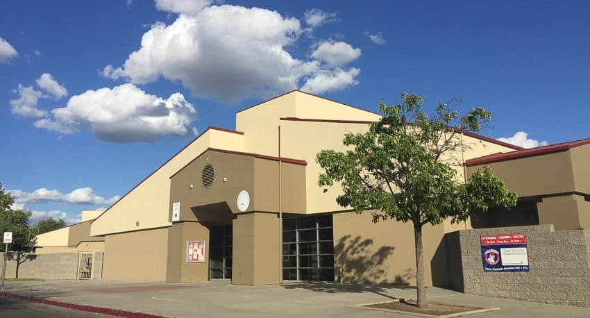 Cesar-Chavez-Elementary-School-101-850x458