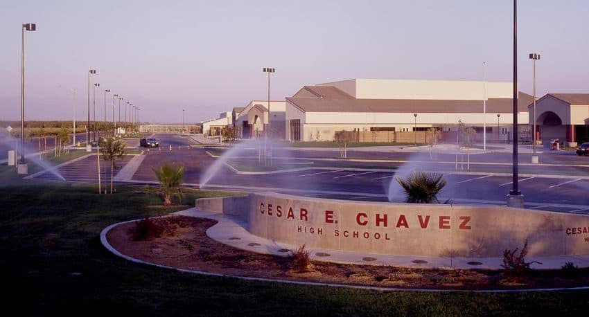 Cesar-Chavez-High-School-102-850x458
