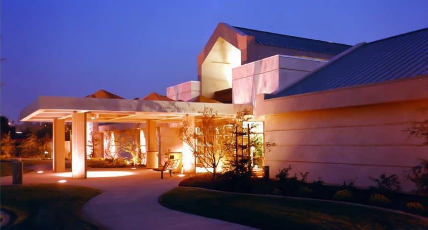 Kaiser-Bakersfield-East-Hills--850x458