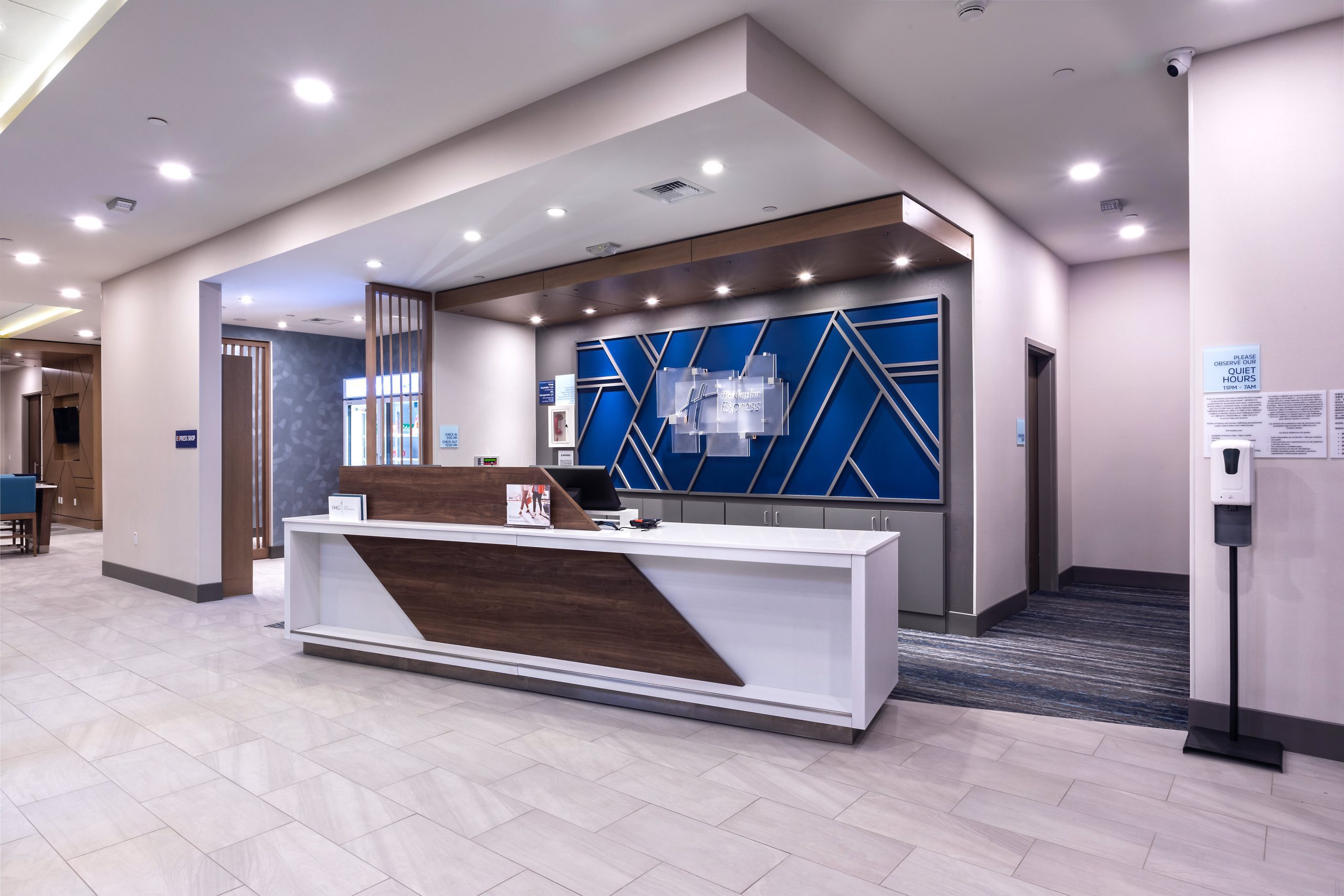 Holiday Inn Express – Ridgecrest - Klassen Corporation