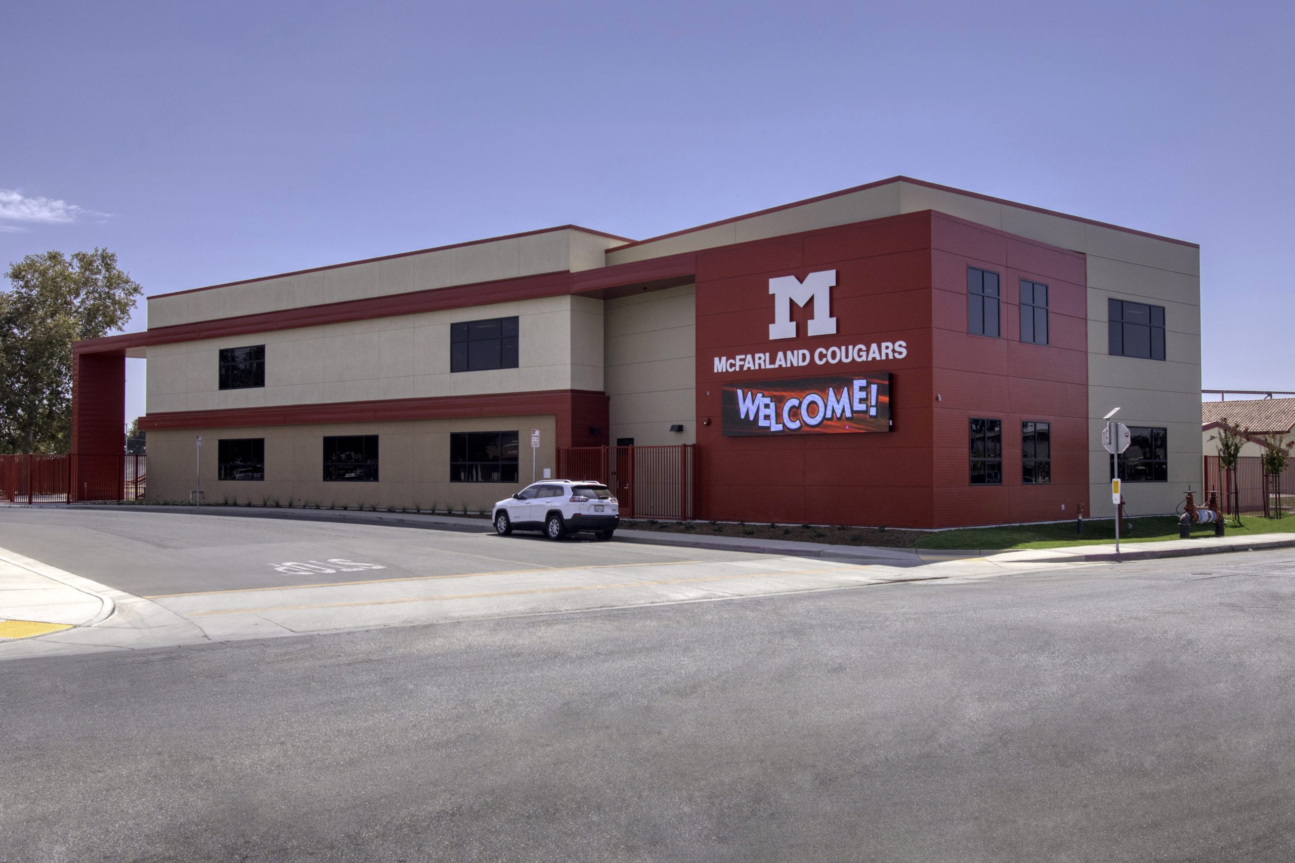 McFarland High School - Klassen Corporation