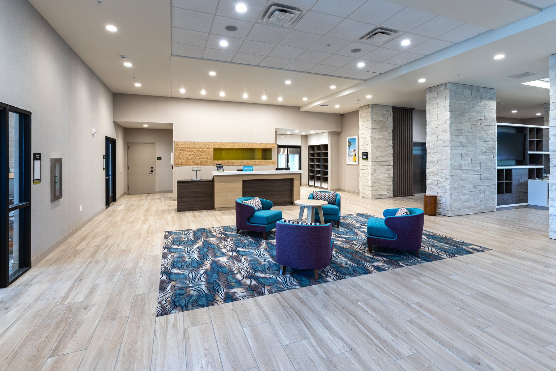 Home2 Suites Marina 02