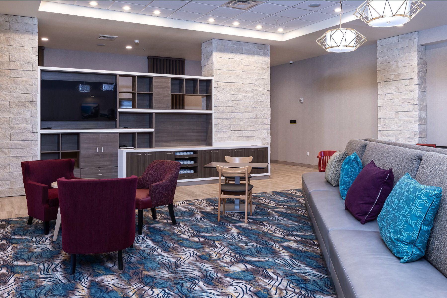 Home2 Suites Marina 03